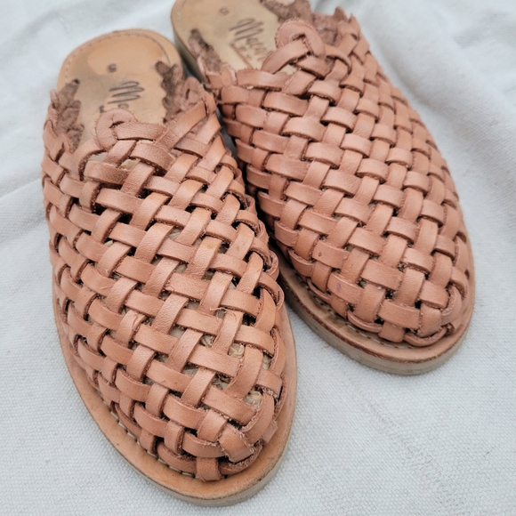 Handmade Woven Leather Huarache Mules 8 - Picture 6 of 7